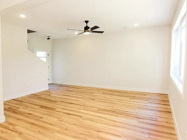 3011 Hawthorne Place Dr — Photo 5