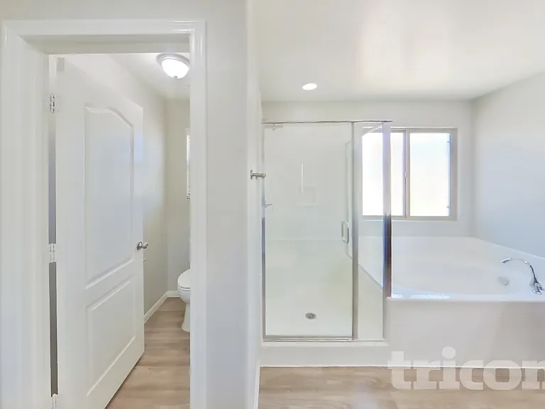 6410 Jacobville Ct — Photo 8