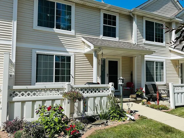 1400 S 52nd St Unit 15, West Des Moines, IA 50265