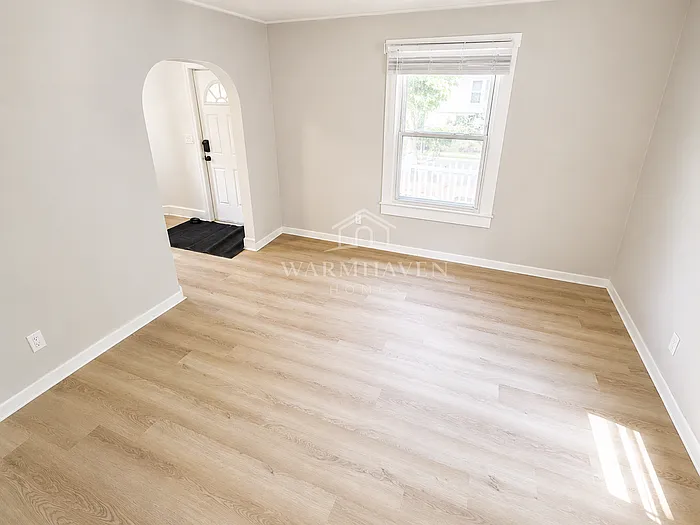 2186 5th St SW — Photo 4