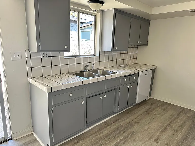 44805 Las Palmas Ave #C — Photo 3