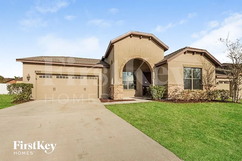 4 bed, 3.0 bath, 2171 sqft, $2,470 — Photo 2