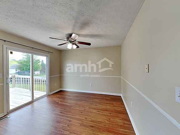 5th image of 9 Finch Ct