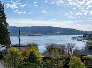 4493 Epps Ave, North Vancouver, BC