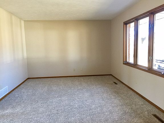 2nd image of 1314 Raell Dr