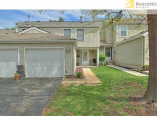 8548 W 108th Pl, Overland Park, KS 66210