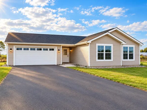 1812 Robin Dr, Traverse City, MI 49685
