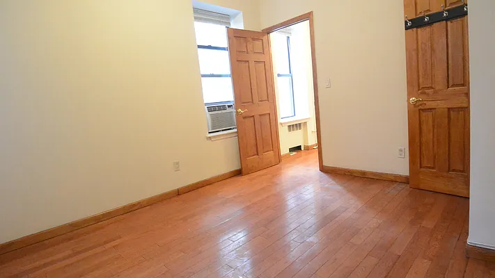 Rented by City Connections Realty | media 21