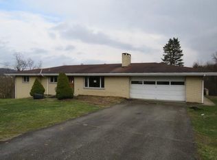 1233 5th Ave, Monongahela, PA 15063