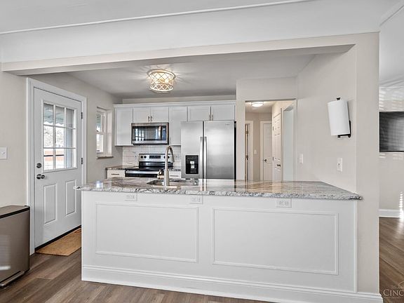 5th image of 6097 W Fordham Pl