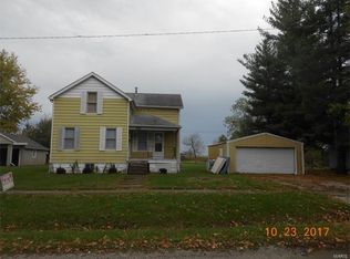 711 Capps Ave, Nokomis, IL 62075
