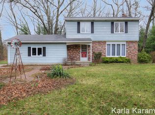 8360 Ramsdell Dr NE, Rockford, MI 49341