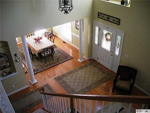 2nd image of 15908 Glen Miro Dr