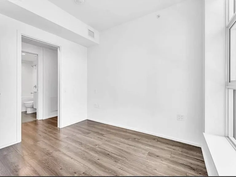 3809 Evergreen Pl — Photo 5