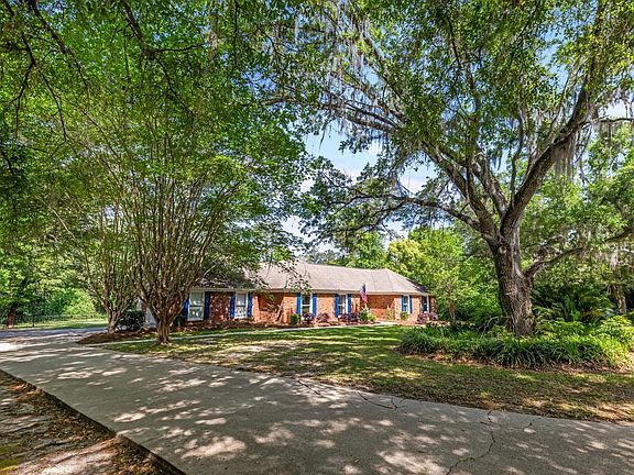 2nd image of 4558 Highgrove Rd