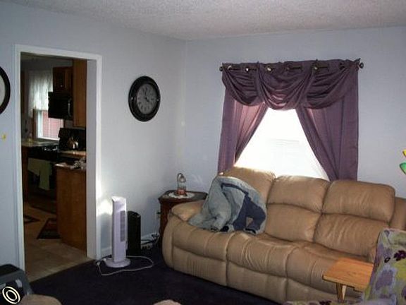 4th image of 1021 23rd St