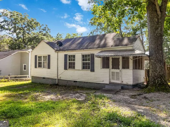 5131 Warner St, Forest Park, GA 30297