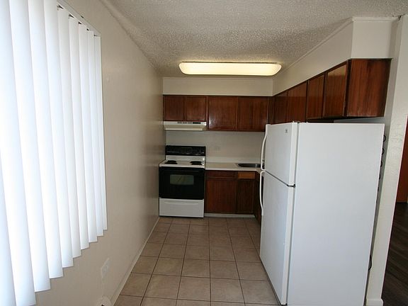 5th image of 1443 Race St APT 35
