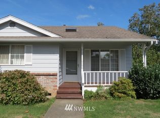 112 W 2nd St, Everson, WA