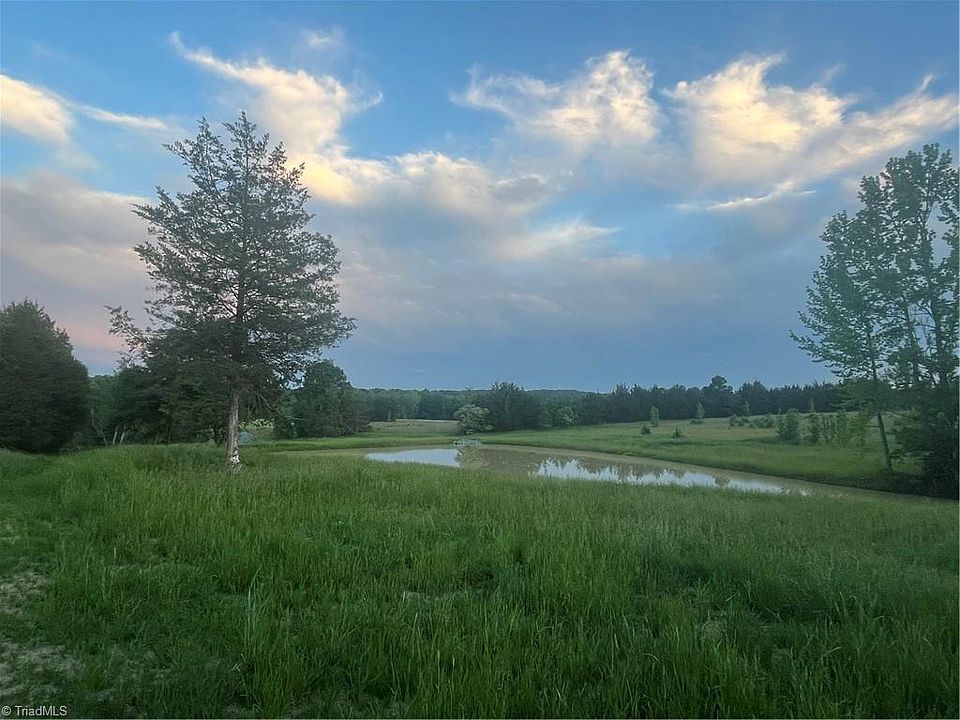 1st image of 3549 Stagg Lake Dr #9