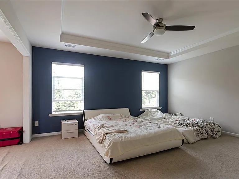 302 Pebblestone Ln — Photo 24
