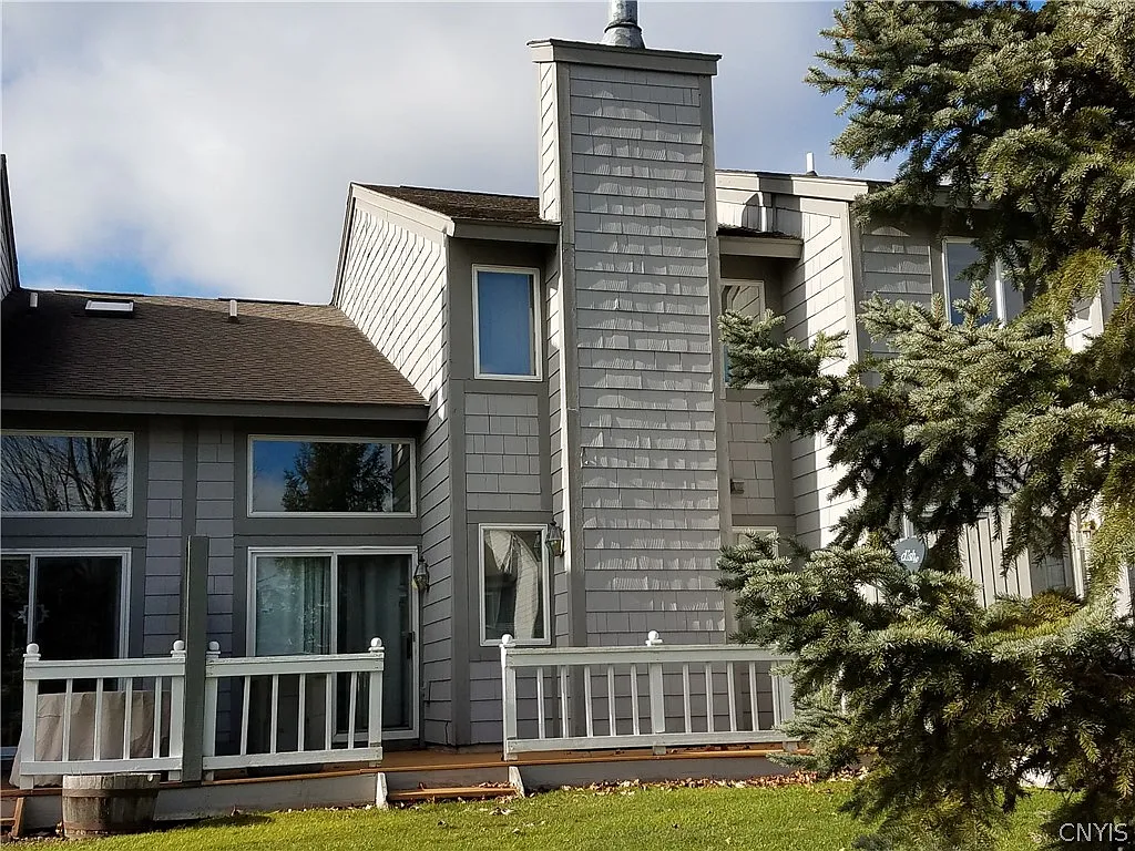 2 bed, 1.5 bath, 1546 sqft, $2,500 — Photo 3