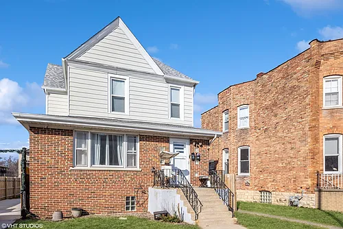 9518 S 53rd Ave #2 Photo 1