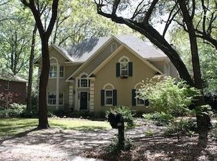 1593 Seawind Dr, Charleston, SC 29407