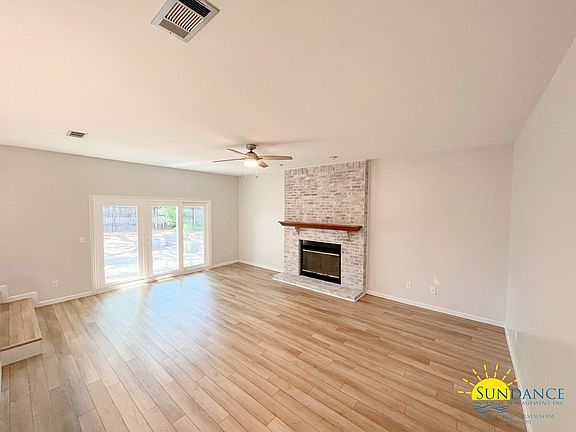 2nd image of 608 Kathleen Ct