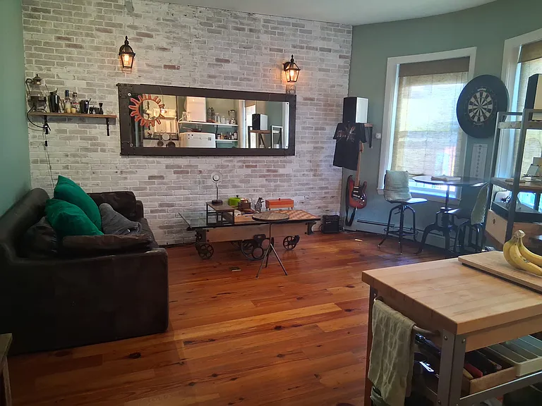863 Massachusetts Ave #32 — Photo 1