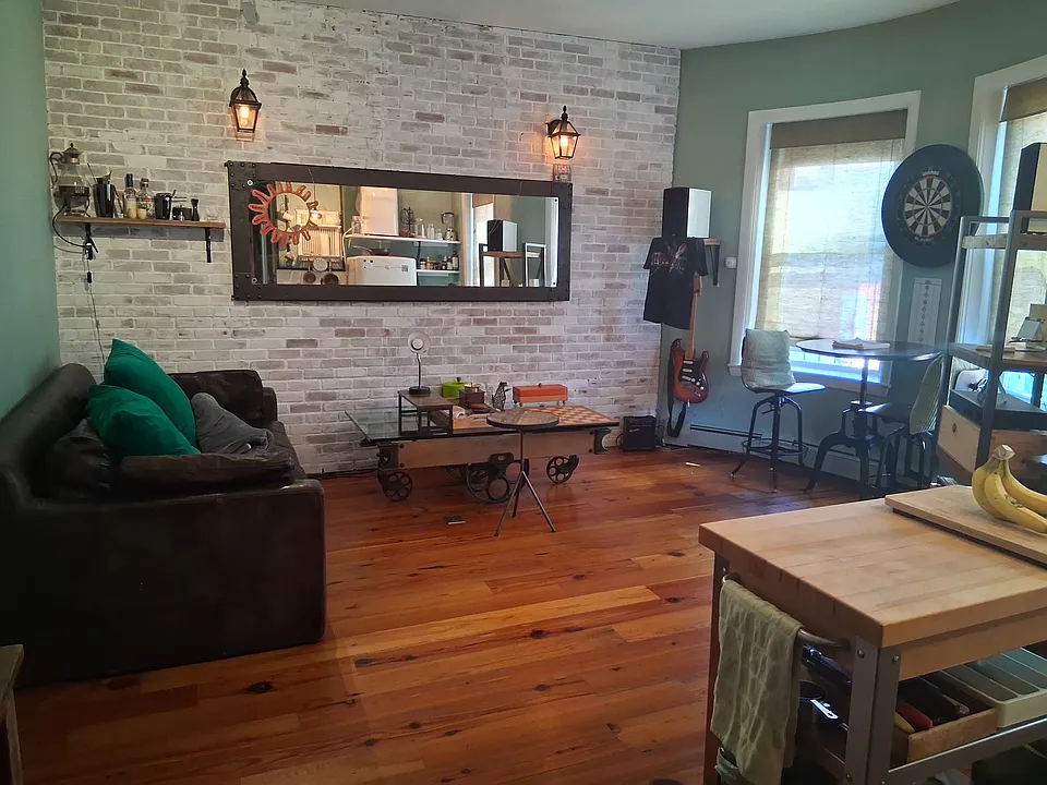 863 Massachusetts Ave #32