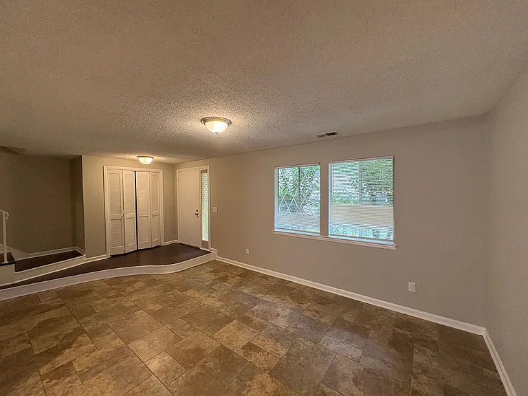 3654 Haven View Cir — Photo 5