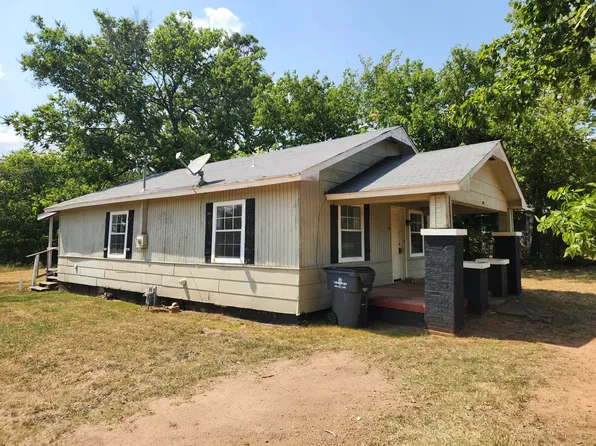 300 N Division St, Asher, OK 74826