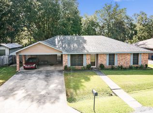104 Doug Dr, Lafayette, LA 70508