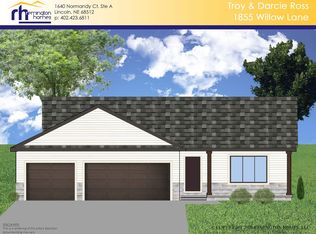 1855 Willow Ln, Crete, NE 68333