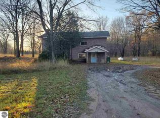 9836 Cinder Hill Rd, Mancelona, MI 49659