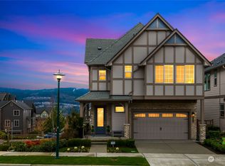 1027 Westridge Way NE, Issaquah, WA 98029