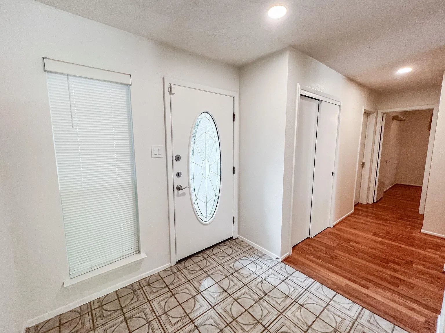 3 bed, 2.0 bath, 1723 sqft, $2,150 — Photo 4