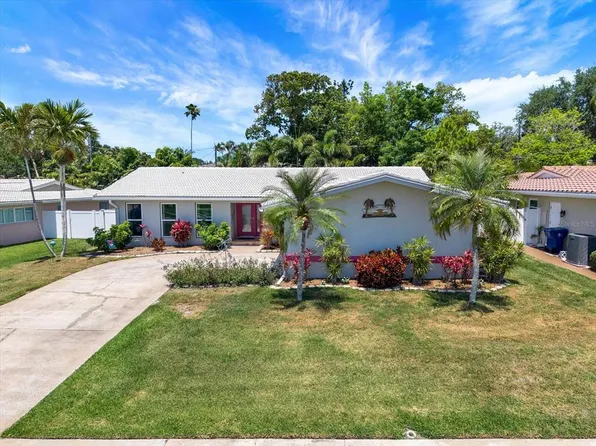 14725 Crown Dr, Largo, FL 33774
