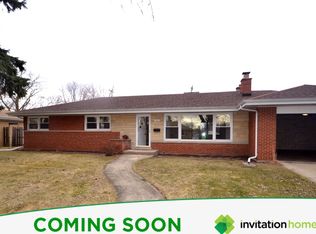 1880 Stockton Ave, Des Plaines, IL 60018