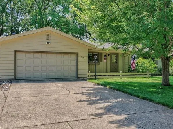 921 E Tyler Avenue, Eau Claire, WI 54701