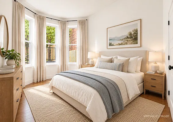 Bedroom, photo 1