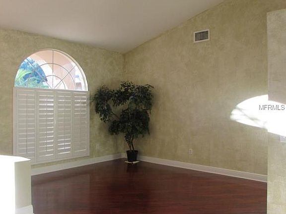 4th image of 10449 Ashley Oaks Dr