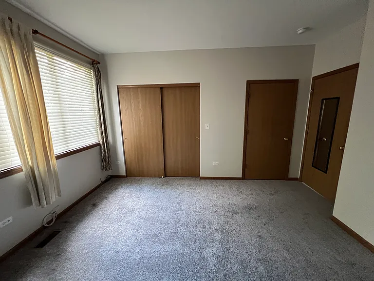 3071 Kentshire Cir — Photo 2