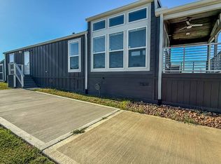 15 Bonnet Ct #103, Willis, TX 77318