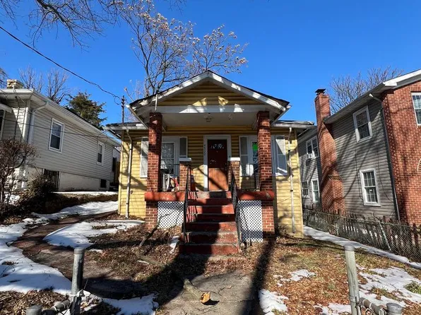 4530 Dix St NE, Washington, DC 20019