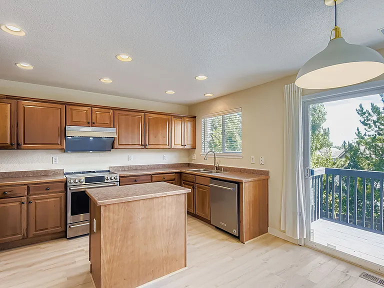 3712 Castle Peak Ave — Photo 7