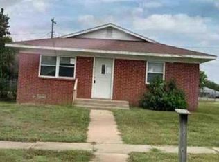 322 S Olive St, Shattuck, OK 73858