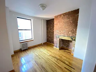 Rented by Best Apartments North Inc