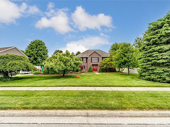 4th image of 357 Redwood Blvd